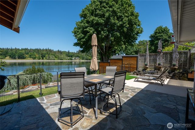 295 SE Bayview Road, Shelton, WA 98584