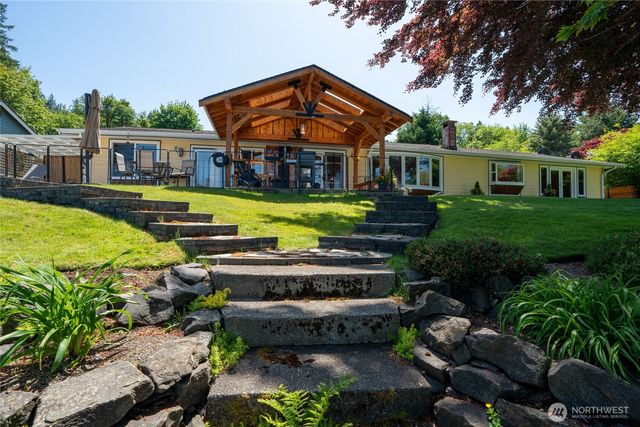 295 SE Bayview Road, Shelton, WA 98584