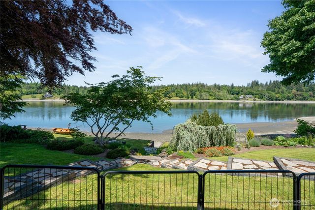 295 SE Bayview Road, Shelton, WA 98584