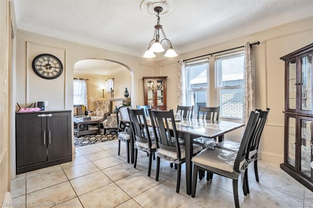 7013 Payne Avenue, Dearborn, MI 48126