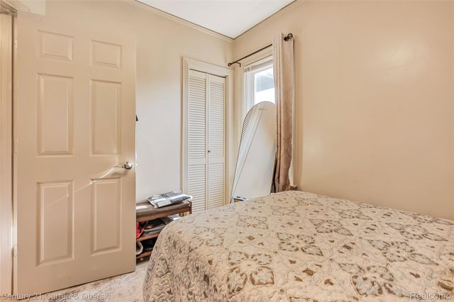 7013 Payne Avenue, Dearborn, MI 48126
