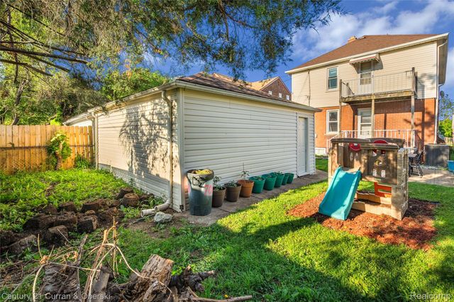 7013 Payne Avenue, Dearborn, MI 48126