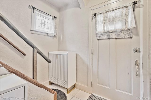 7013 Payne Avenue, Dearborn, MI 48126