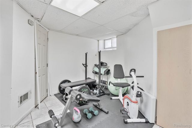 7013 Payne Avenue, Dearborn, MI 48126