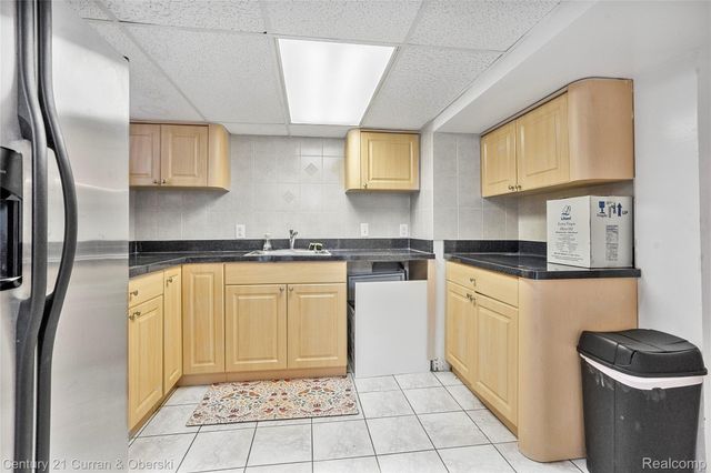 7013 Payne Avenue, Dearborn, MI 48126