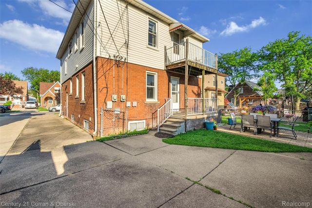 7013 Payne Avenue, Dearborn, MI 48126