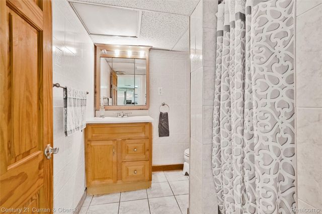 7013 Payne Avenue, Dearborn, MI 48126