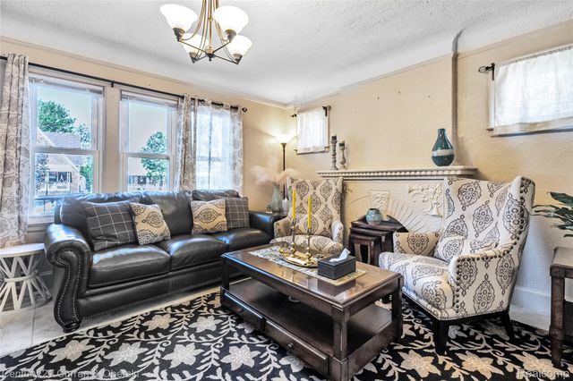 7013 Payne Avenue, Dearborn, MI 48126