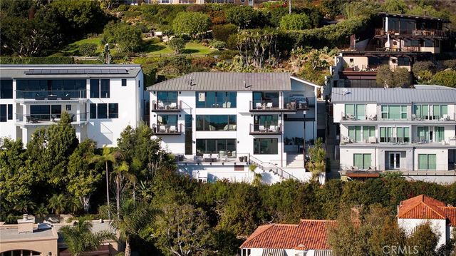 604 Allview Place, Laguna Beach, CA 92651