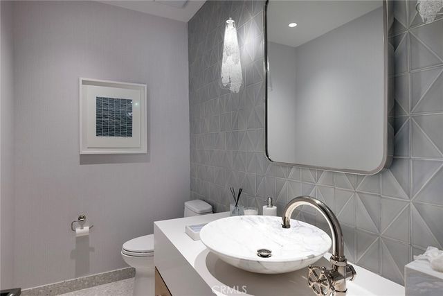 604 Allview Place, Laguna Beach, CA 92651
