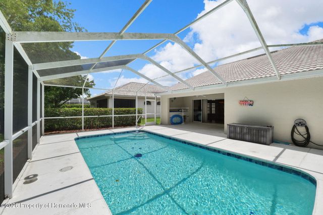 9450 Mississippi Run, Weeki Wachee, FL 34613