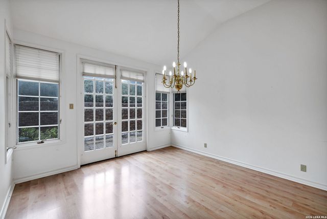 33 Villa Jardin, San Antonio, TX 78230