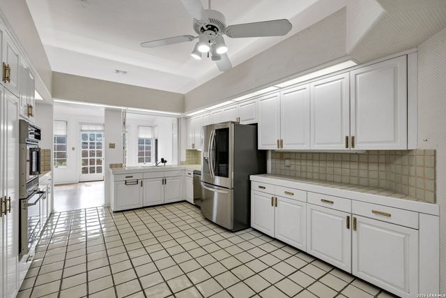 33 Villa Jardin, San Antonio, TX 78230