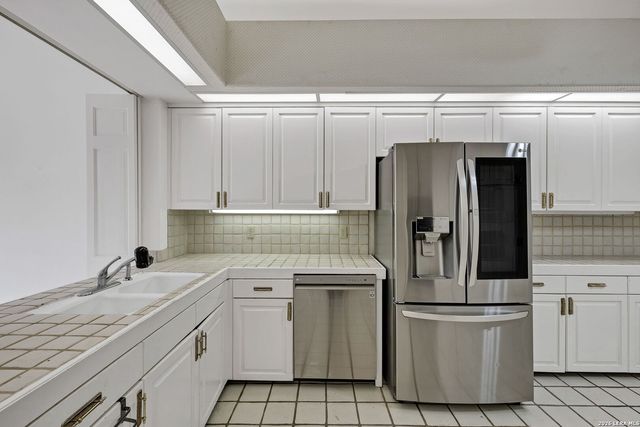 33 Villa Jardin, San Antonio, TX 78230