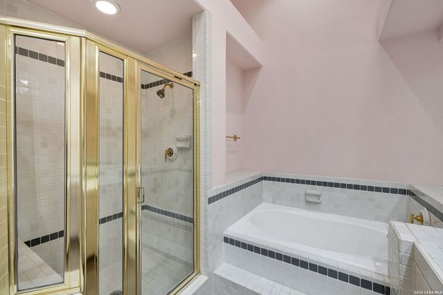 33 Villa Jardin, San Antonio, TX 78230
