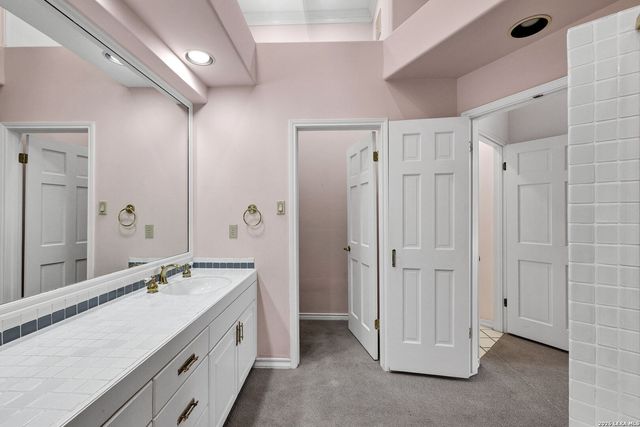 33 Villa Jardin, San Antonio, TX 78230
