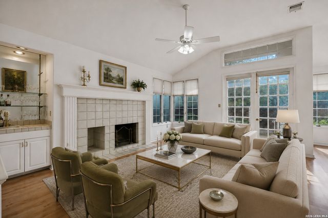 33 Villa Jardin, San Antonio, TX 78230