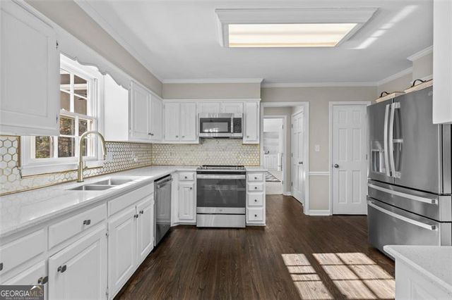 6304 BROOMSEDGE, Peachtree Corners, GA 30092