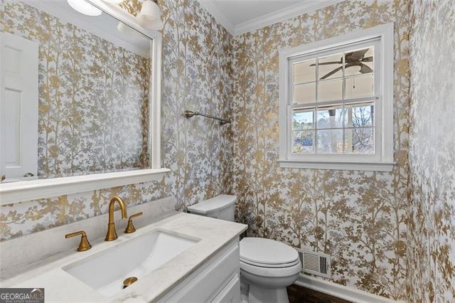 6304 BROOMSEDGE, Peachtree Corners, GA 30092