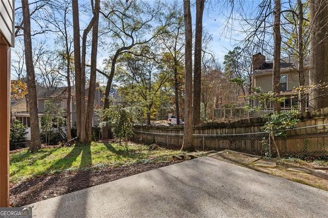 6304 BROOMSEDGE, Peachtree Corners, GA 30092