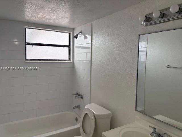 1641 Balfour Point Dr A, West Palm Beach, FL 33411