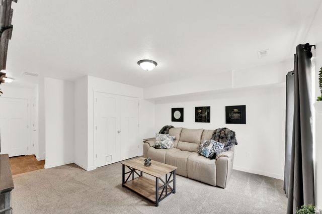 4196 W HIGH GALLERY CT, Herriman, UT 84096