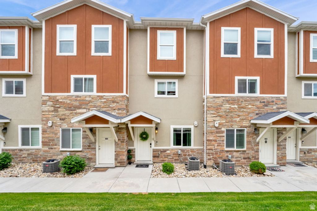 4196 W HIGH GALLERY CT, Herriman, UT 84096