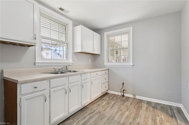 7526 Yorktown DR, Norfolk, VA 23505