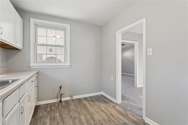 7526 Yorktown DR, Norfolk, VA 23505