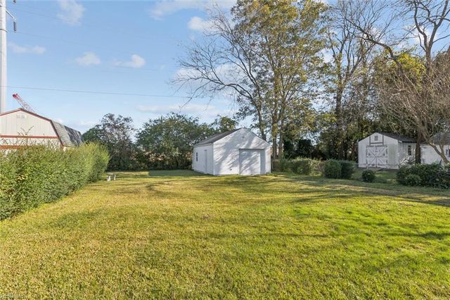 7526 Yorktown DR, Norfolk, VA 23505