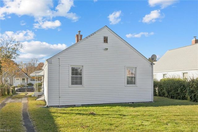 7526 Yorktown DR, Norfolk, VA 23505