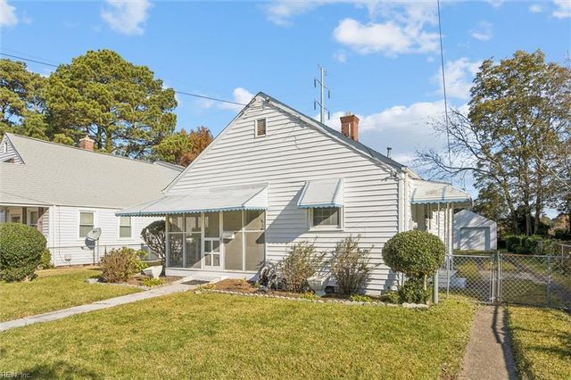 7526 Yorktown DR, Norfolk, VA 23505