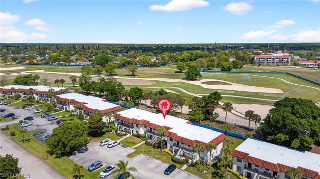4246 27th CT SW 104, Naples, FL 34116