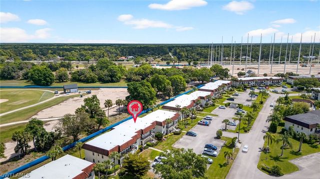 4246 27th CT SW 104, Naples, FL 34116