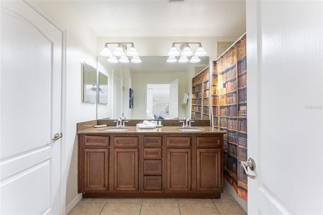 8963 MAJESTY PALM ROAD, Kissimmee, FL 34747