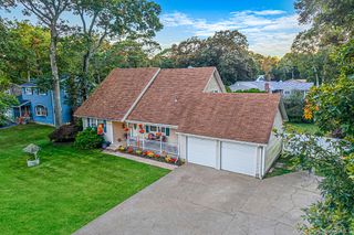 246 Lake Avenue S, Nesconset, NY 11767