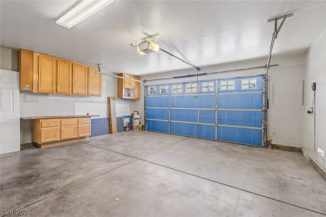 10547 Lilac Tree Avenue, Las Vegas, NV 89135