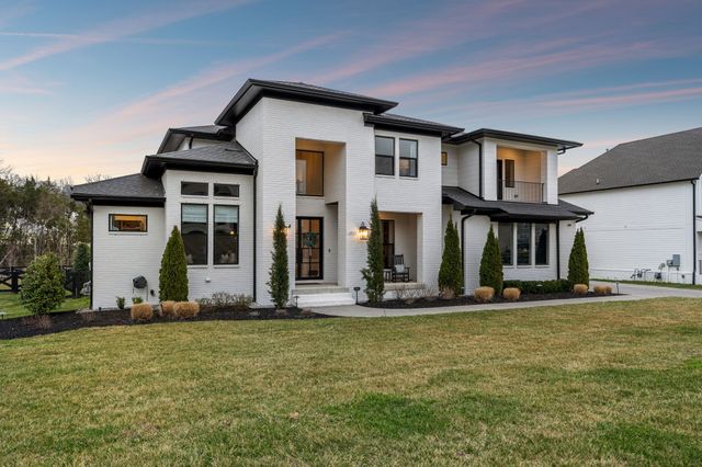 1013 Annecy Pkwy, Nolensville, TN 37135