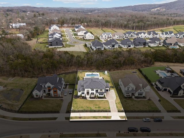 1013 Annecy Pkwy, Nolensville, TN 37135