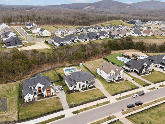 1013 Annecy Pkwy, Nolensville, TN 37135