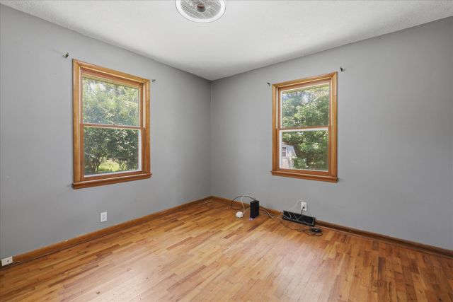 5866 E Linda Street, Rogersville, MO 65742