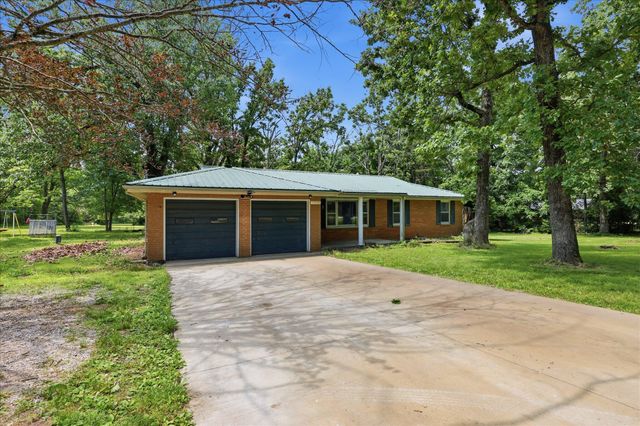 5866 E Linda Street, Rogersville, MO 65742