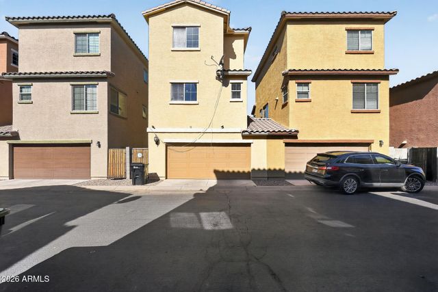 2015 N 77TH Lane, Phoenix, AZ 85035