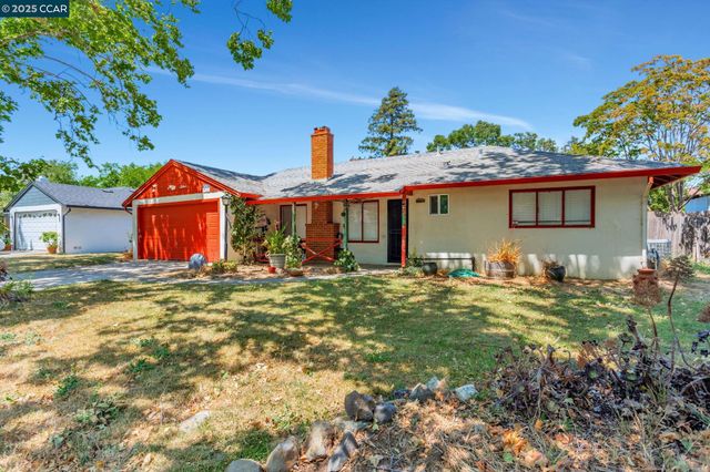 1316 Lincoln St, Fairfield, CA 94533