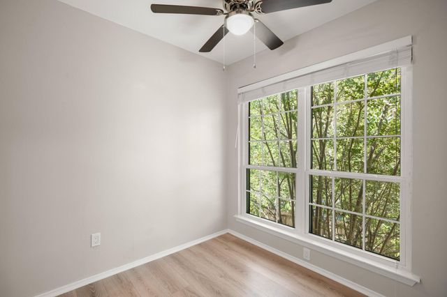 4159 Steck Ave 226, Austin, TX 78759