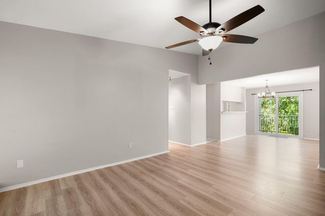 4159 Steck Ave 226, Austin, TX 78759