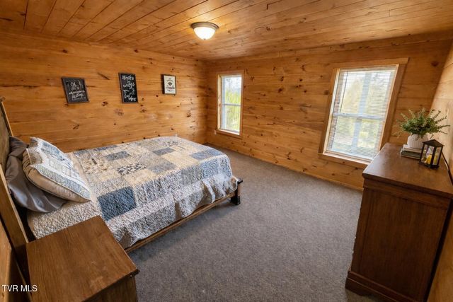 240 Joe Pye Lane, Greeneville, TN 37743
