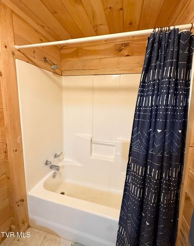 240 Joe Pye Lane, Greeneville, TN 37743