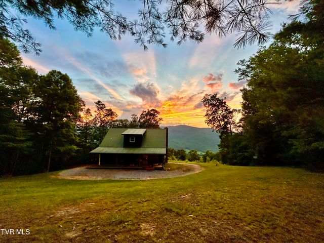 240 Joe Pye Lane, Greeneville, TN 37743