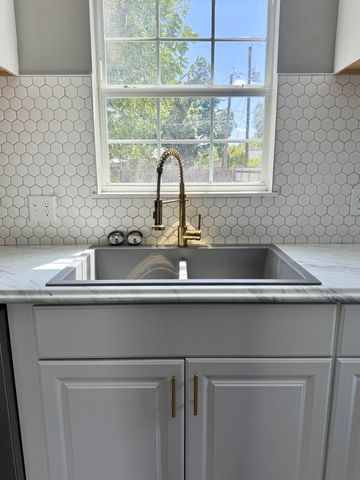 411 S Parkway Street, San Angelo, TX 76901